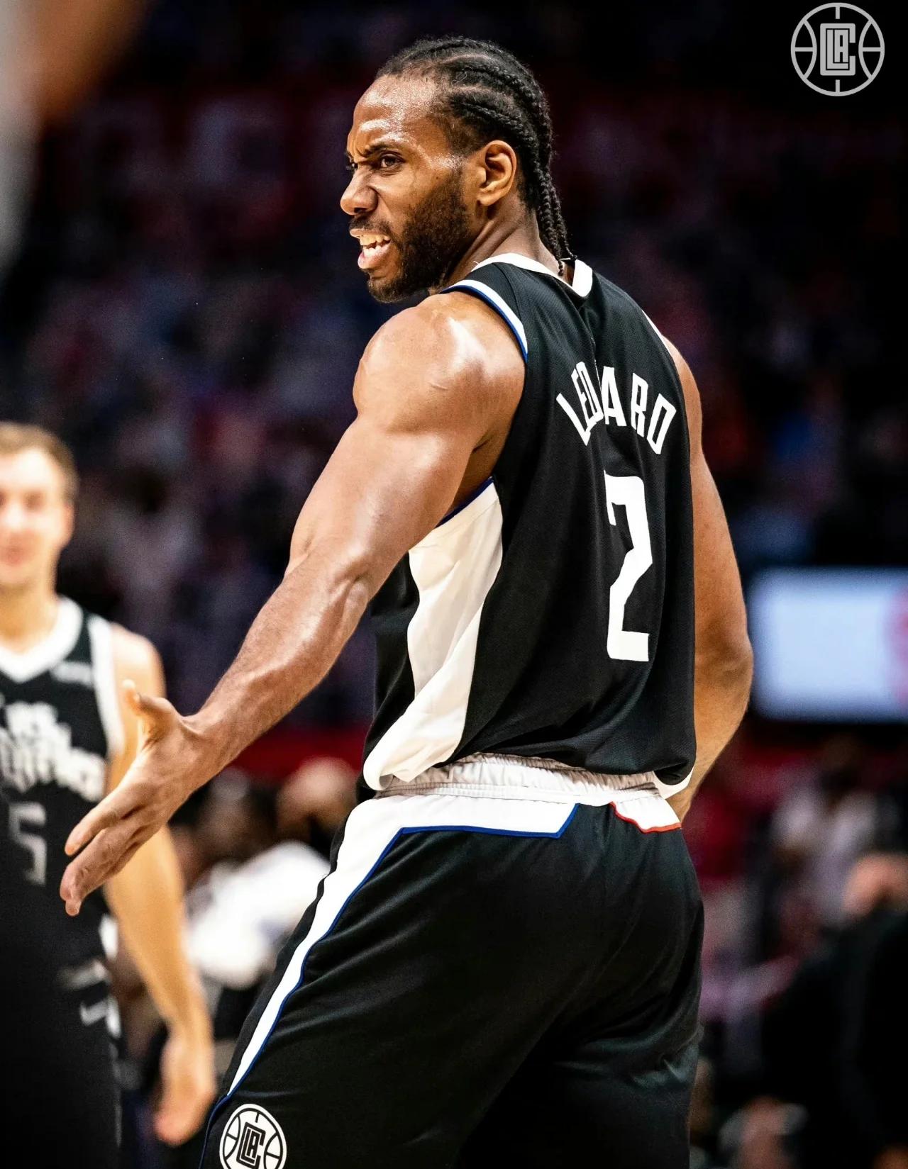 马特乌斯：我坚信除非遇到伤病，否则诺伊尔会在拜仁再踢一年（马特乌斯：若不遭伤病，诺伊尔将在拜仁再效力一年）