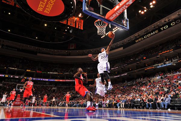 安东尼奥：拜合拉木一直在给球队带来帮助；我让球员远离外界评论（安东尼奥：拜合拉木持续为球队做贡献，我要求球员远离外界评论）