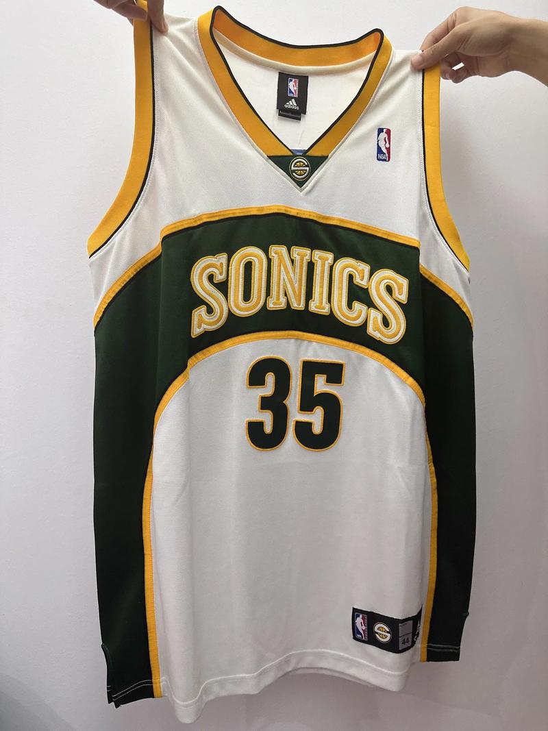 德媒：巴萨在关注莱比锡19岁新星韦德拉奥果，已派出球探考察（德媒称巴萨锁定莱比锡19岁新秀韦德拉奥果，球探已赴现场考察）